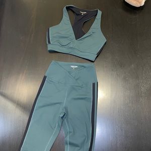 YEAR OF OURS set size small